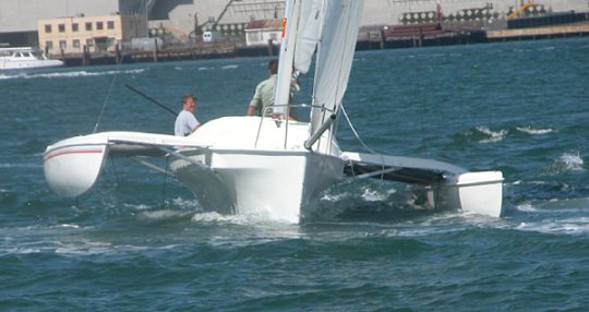 1st750sailing2.jpg